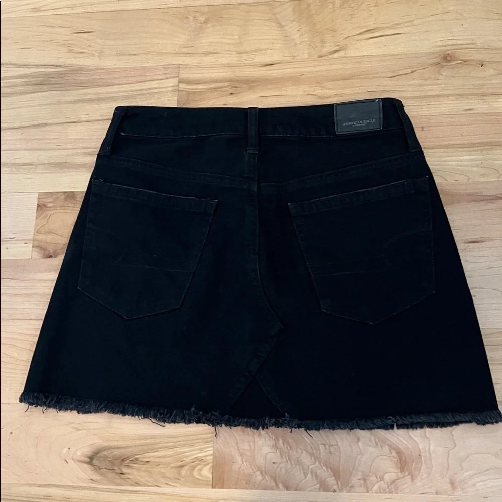 American Eagle Outfitters trendy black